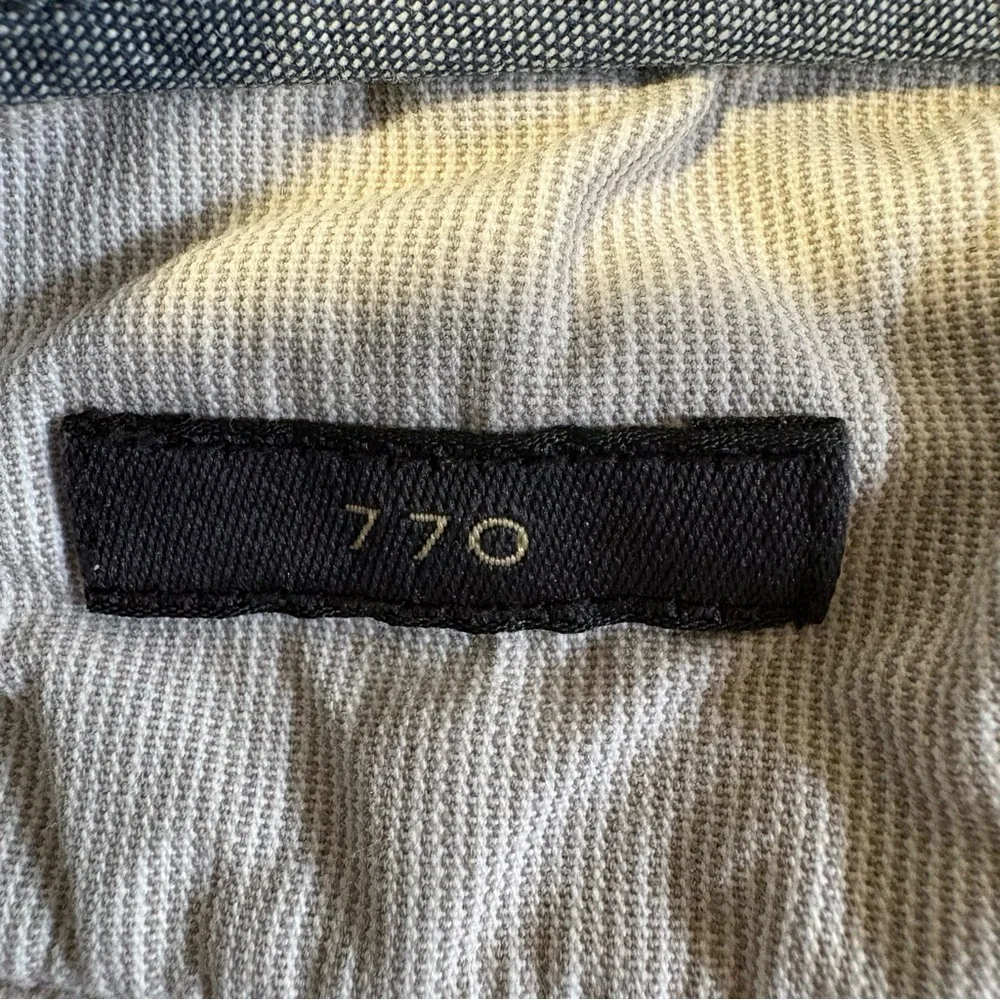 J. Crew Men's Light Tan Chinos 30x30 Style 770 Stretch Textured‎ Tapered Leg